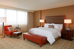  - Renaissance St Louis Airport Hotel - I-70, Exit 237 & 238A