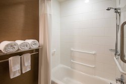  - Fairfield Inn & Suites by Marriott Southwest Fort Wayne - I-69, Exit 302