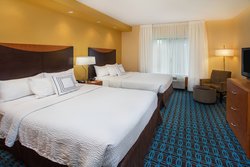  - Fairfield Inn & Suites by Marriott Kodak - I-40, Exit 407