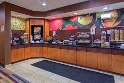  - Fairfield Inn & Suites by Marriott Kodak - I-40, Exit 407