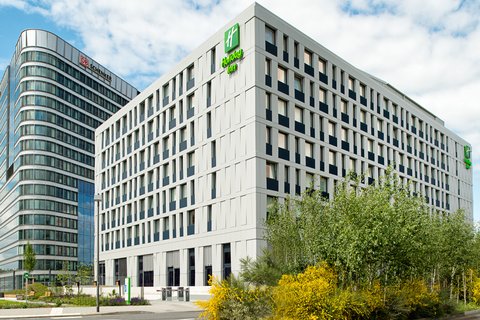 Welcome to Holiday Inn Frankfurt Airport