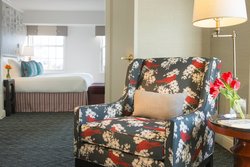  - The Alexandrian - I-95 & I-495, Exit 177