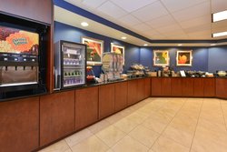  - Fairfield Inn & Suites by Marriott Aurora