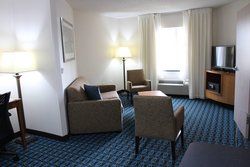  - Fairfield Inn & Suites by Marriott Liberty Kansas City - I-35, Exit 16