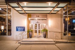  - Fairfield Inn & Suites by Marriott Downtown New Orleans