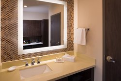  - Fairfield Inn & Suites by Marriott Downtown New Orleans