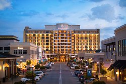  - Renaissance Raleigh Hotel At North Hills - I-440, Exit 8A