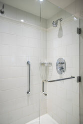  - Renaissance Raleigh Hotel At North Hills - I-440, Exit 8A