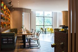  - Renaissance Raleigh Hotel At North Hills - I-440, Exit 8A