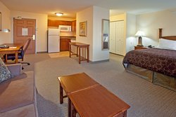  - Staybridge Suites Airport Albuquerque - I-25, Exit 221