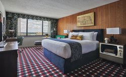  - Graduate Hotel Downtown Lincoln