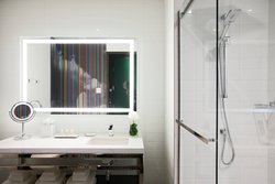  - Renaissance Hotel Downtown Montreal