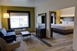  - Holiday Inn Express & Suites Le Mars