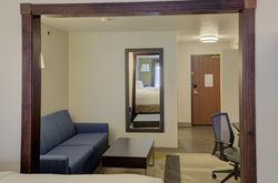  - Holiday Inn Express & Suites Le Mars