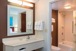  - SpringHill Suites by Marriott Peoria - I-74, Exit 88