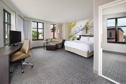  - Courtyard by Marriott Downtown Richmond - I-95, Exit 74C
