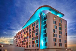  - Renaissance Hotel Airport Edmonton