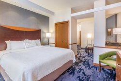  - Fairfield Inn & Suites by Marriott East Madison - I-39, I-90 & I-94, Exit 135