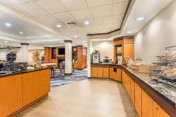  - Fairfield Inn & Suites by Marriott East Madison - I-39, I-90 & I-94, Exit 135