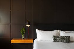  - Renaissance Philadelphia Downtown Hotel - I-95, Exit 22