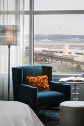  - Renaissance Capital View Hotel Arlington
