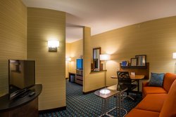  - Fairfield Inn & Suites by Marriott Elkhart - I-80 & I-90, Exit 92