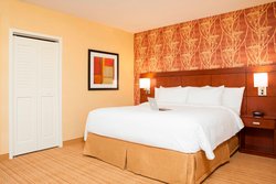  - Courtyard by Marriott Downtown Peoria - I-74, Exit 93