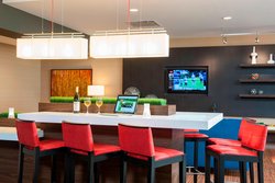  - Courtyard by Marriott Downtown Peoria - I-74, Exit 93