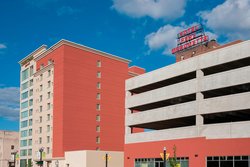 - Courtyard by Marriott Downtown Peoria - I-74, Exit 93