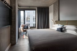  - Moxy Hotel by Marriott Downtown Seattle - I-5, Exit 167