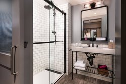  - Moxy Hotel by Marriott Downtown Seattle - I-5, Exit 167