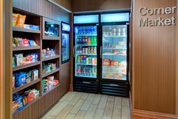  - Fairfield Inn & Suites by Marriott Bakersfield