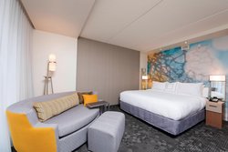  - Courtyard by Marriott Hotel Downtown Holland