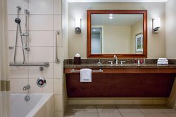  - Marriott City Center Hotel Macon - I-16, Exit 2