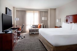  - Marriott City Center Hotel Macon - I-16, Exit 2