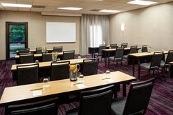  - Courtyard by Marriott East Louisville - I-64, Exit 15