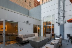  - Courtyard by Marriott Hotel San Francisco