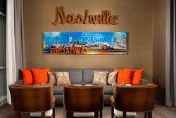  - Fairfield Inn & Suites by Marriott Downtown Nashville - I-40 & I-65, Exit 209