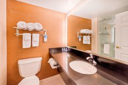  - Fairfield Inn & Suites by Marriott Central Winston-Salem