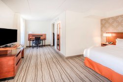  - Fairfield Inn & Suites by Marriott Central Winston-Salem