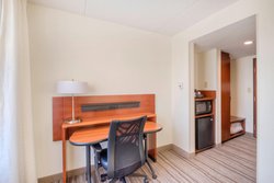  - Fairfield Inn & Suites by Marriott Central Winston-Salem