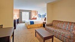  - Holiday Inn Express & Suites Swift Current