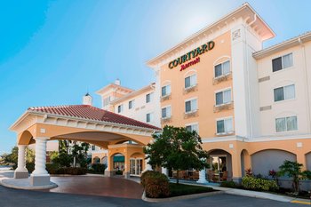 Courtyard by Marriott at I-75 & Gulf Coast Town Center