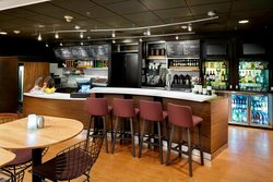  - Courtyard by Marriott Hotel State College