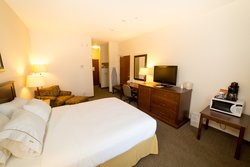  - Holiday Inn Express Drayton Valley