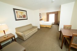  - Holiday Inn Express Drayton Valley