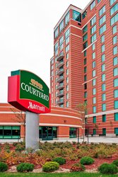  - Courtyard by Marriott Hotel East Ottawa