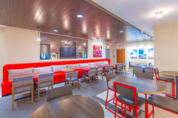  - Holiday Inn Express Orange Beach