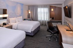  - Courtyard by Marriott Hotel Saskatoon