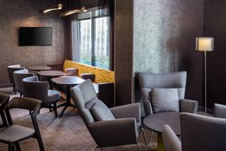  - SpringHill Suites by Marriott Bakersfield